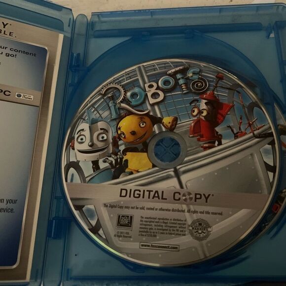 Blu-Ray 3 Pack Movies. Robots. Rio. Horton - Picture 6 of 6